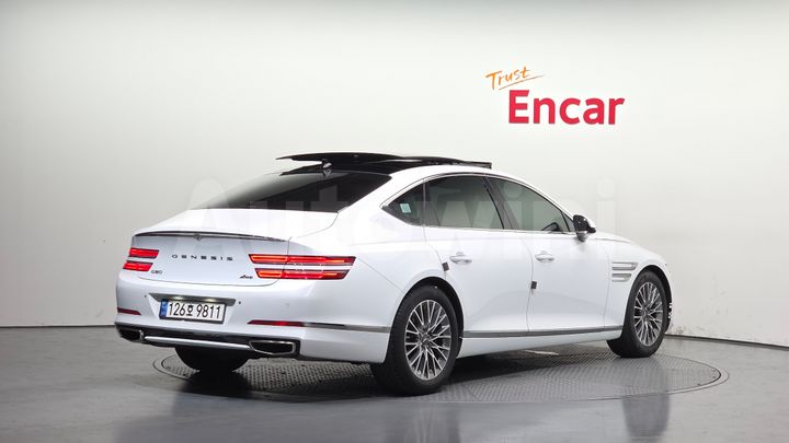 Genesis G80 2022 — 2