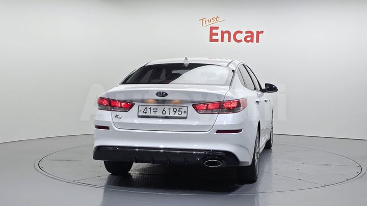 Kia K5 2019 — 4