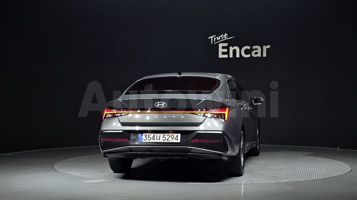 Hyundai Avante 2025 — 4