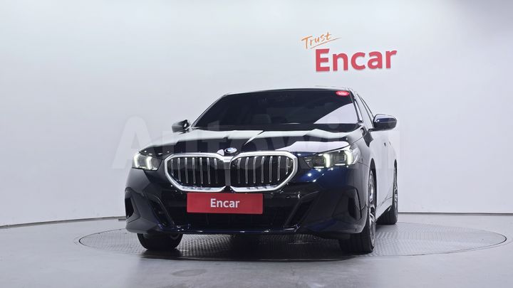 BMW 5 Series 2026 — 3