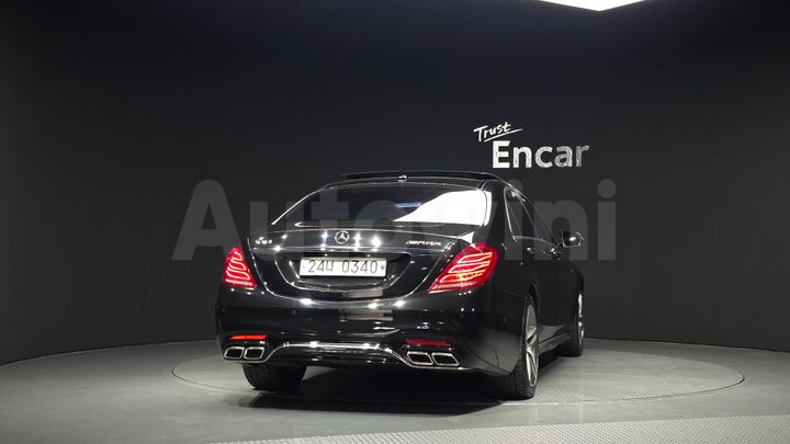 Mercedes-Benz S Class 2015 — 4