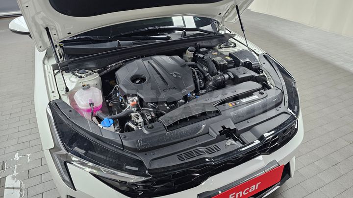 Kia K5 2025 — 5