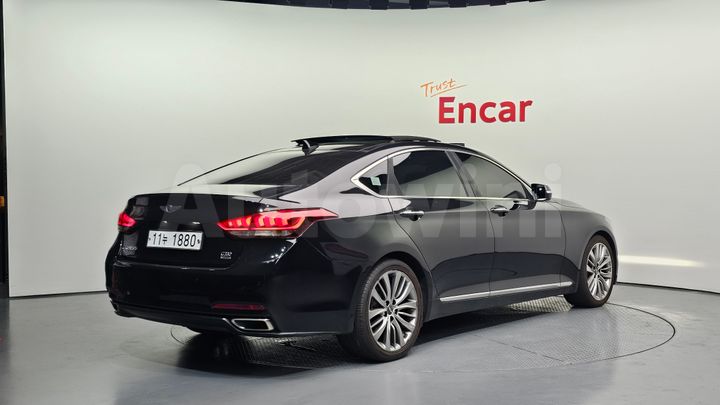 Hyundai Genesis 2016 — 2