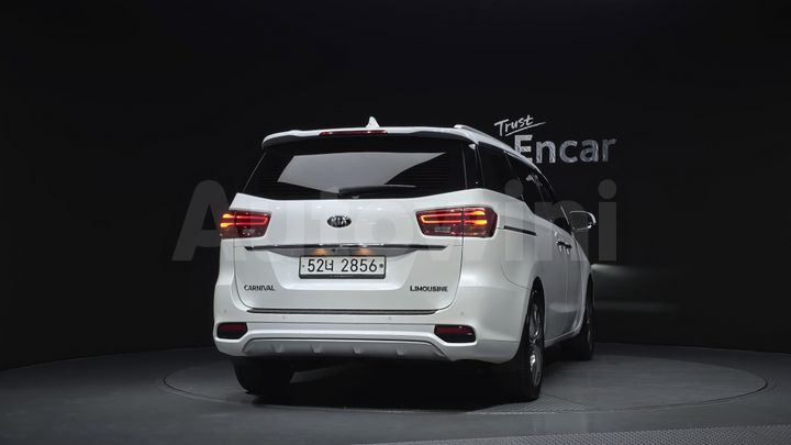 Kia Carnival 2019 — 4