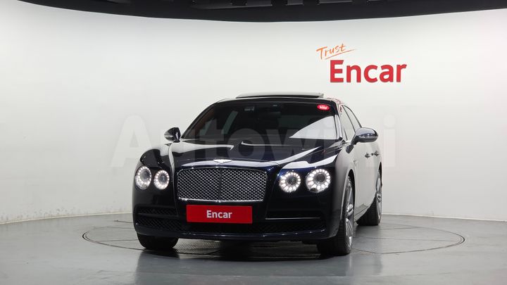 Bentley Flying Spur 2018 — 3