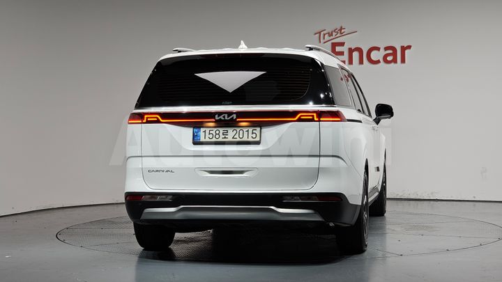 Kia Carnival 2022 — 3