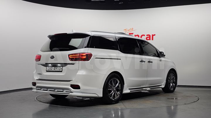 Kia Carnival 2019 — 2
