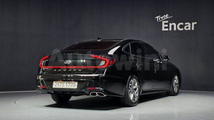Hyundai Sonata 2022 — 2