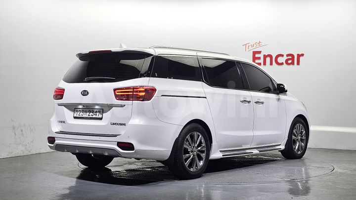 Kia Carnival 2020 — 2