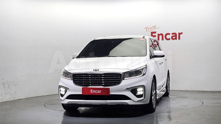 Kia Carnival 2020 — 3