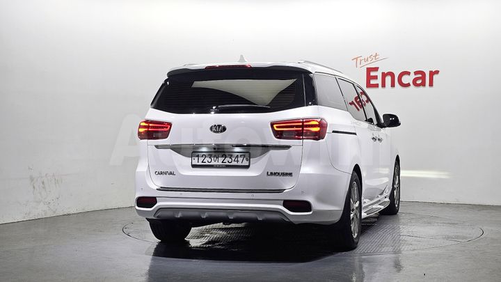Kia Carnival 2020 — 4