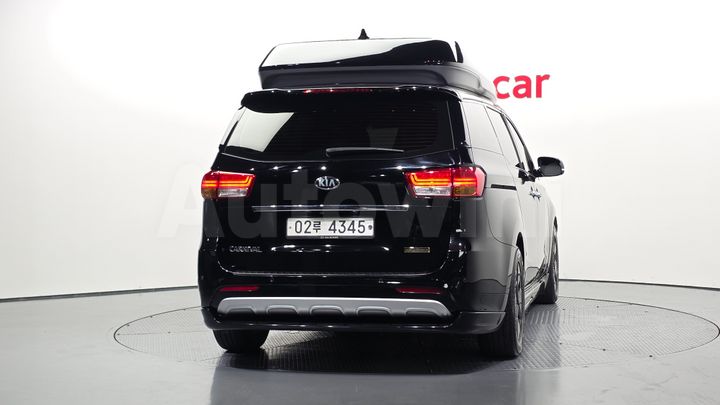 Kia Carnival 2018 — 4