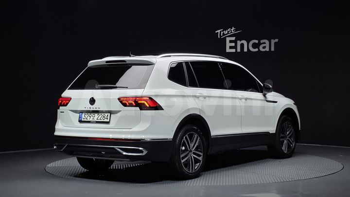 Volkswagen Tiguan 2023 — 2