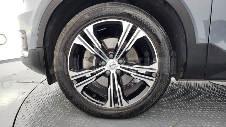 Volvo XC40 2021 — 5