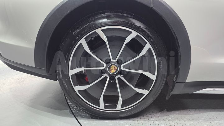 Porsche Taycan 2022 — 5