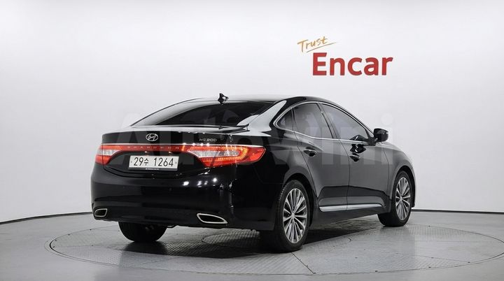 Hyundai Grandeur 2014 — 2