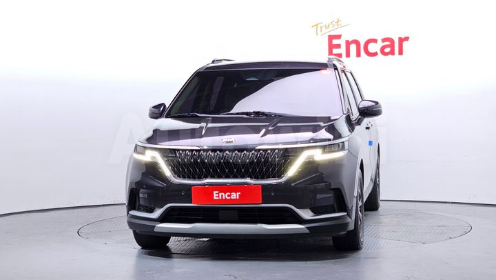 Kia Carnival 2021 — 3