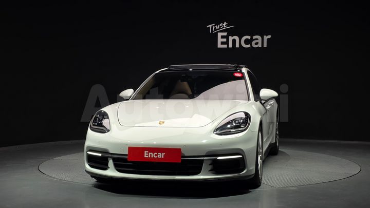 Porsche Panamera 2018 — 3