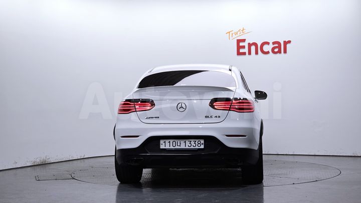 Mercedes-Benz GLC Class 2019 — 4