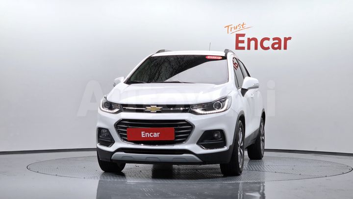 Chevrolet Trax 2020 — 2