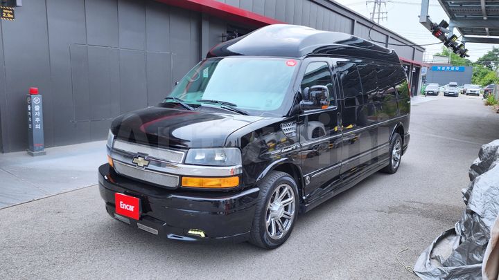 Chevrolet Express Van