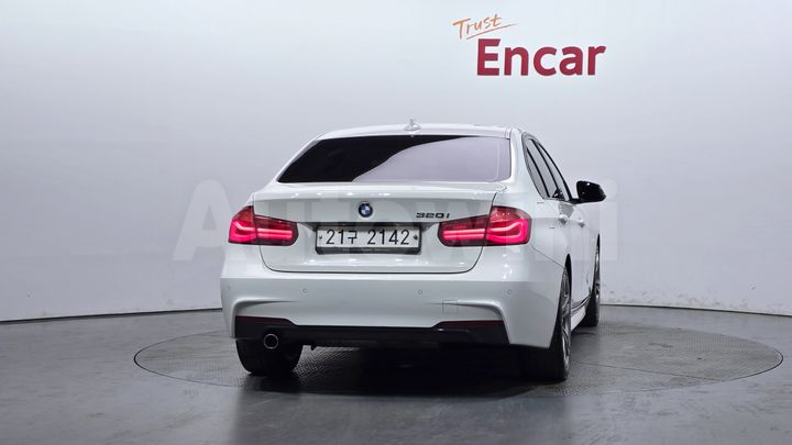 BMW 3 Series 2017 — 4