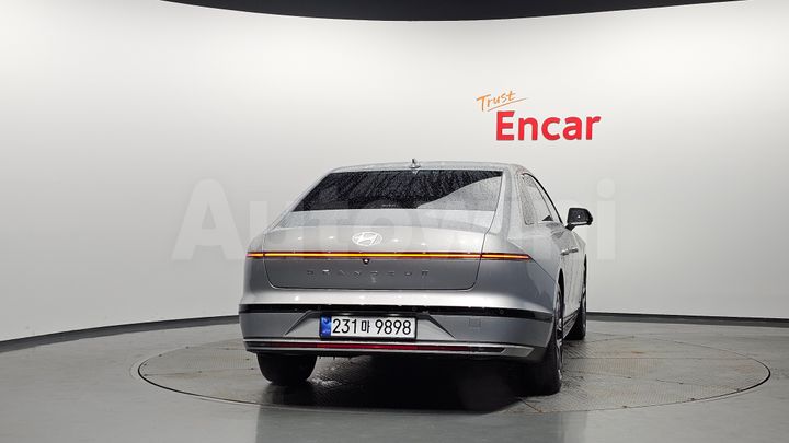 Hyundai Grandeur 2025 — 4