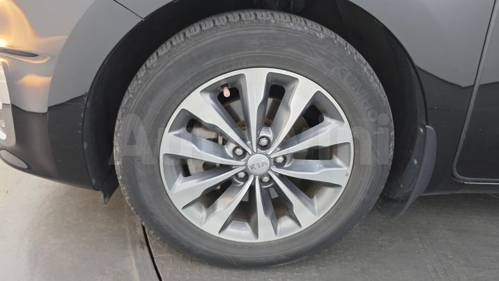 Kia Carnival 2016 — 5