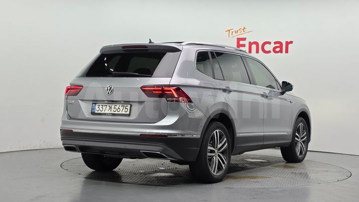 Volkswagen Tiguan 2020 — 2