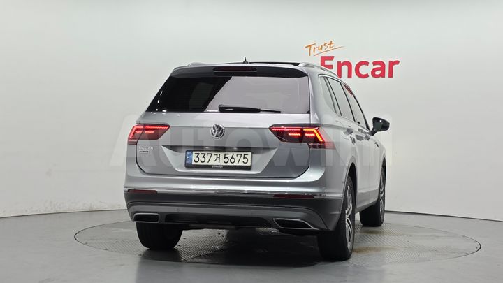 Volkswagen Tiguan 2020 — 4