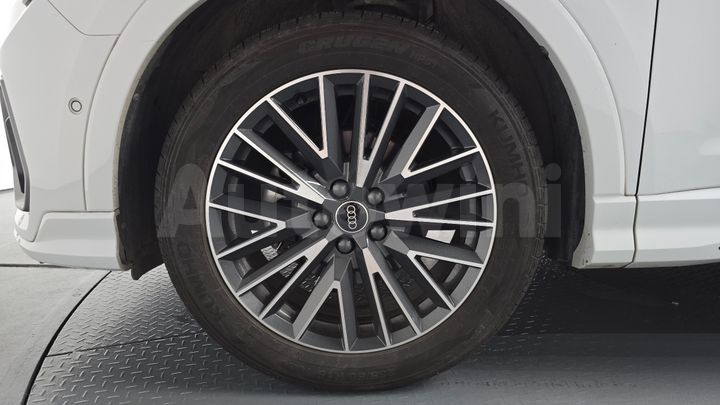 Audi Q3 2023 — 4