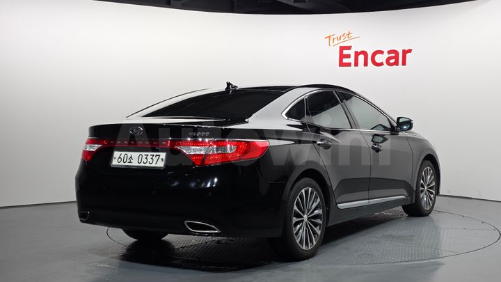 Hyundai Grandeur 2014 — 2