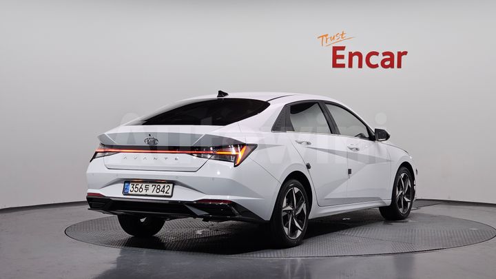 Hyundai Avante 2021 — 2