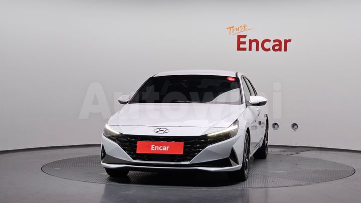 Hyundai Avante 2021 — 3