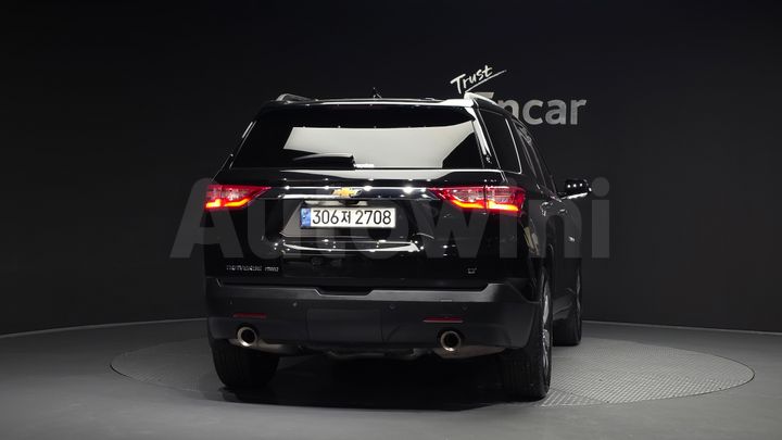 Chevrolet Traverse 2021 — 4