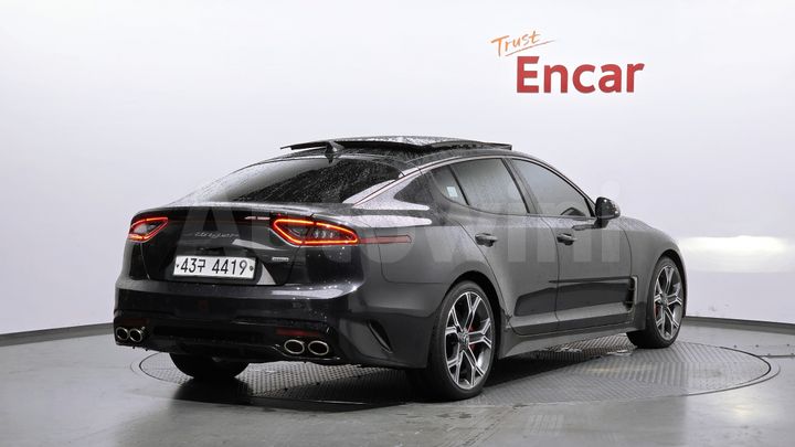 Kia Stinger 2019 — 2