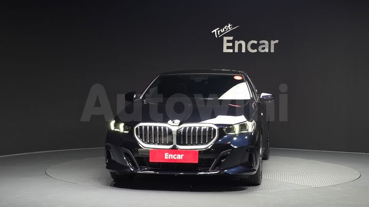 BMW 5 Series 2024 — 3