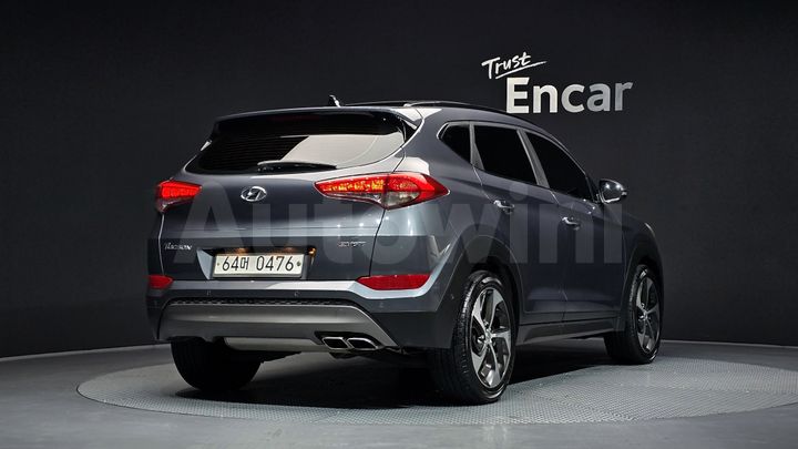 Hyundai Tucson 2016 — 2