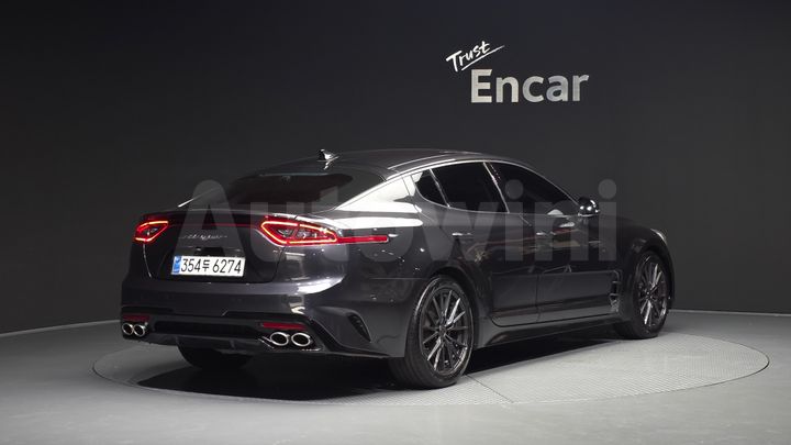 Kia Stinger 2018 — 2