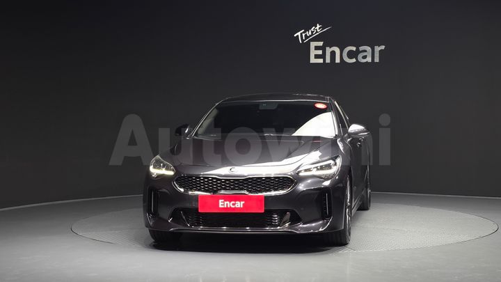 Kia Stinger 2018 — 3