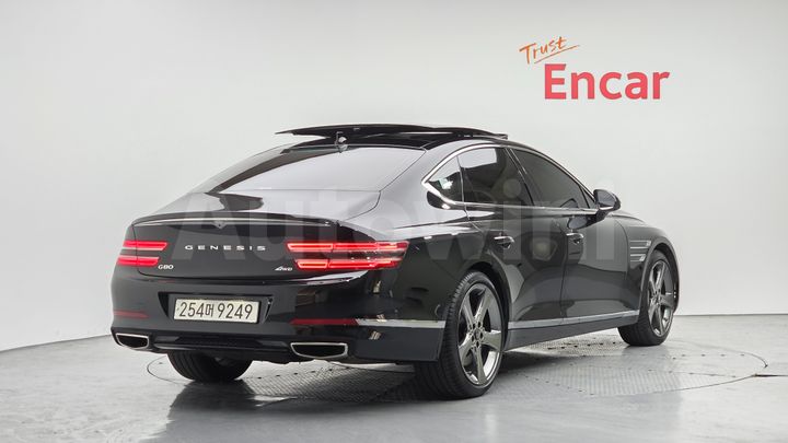 Genesis G80 2022 — 2