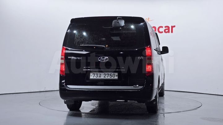 Hyundai Starex 2012 — 4