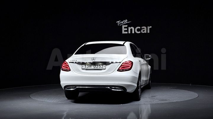Mercedes Benz C Class 2016 — 4