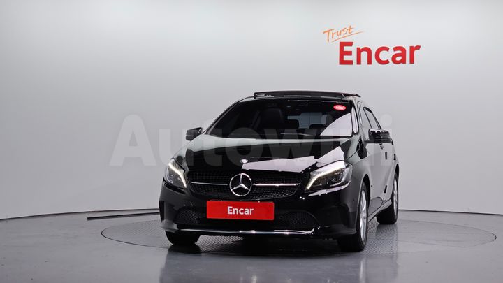 Mercedes Benz A Class 2017 — 3