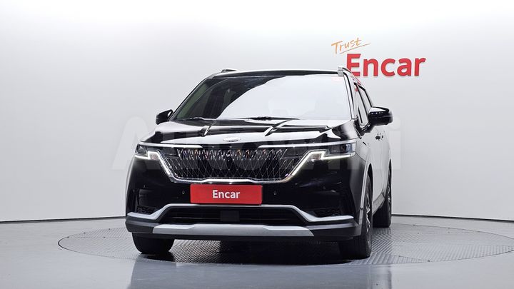 Kia Carnival 2021 — 3