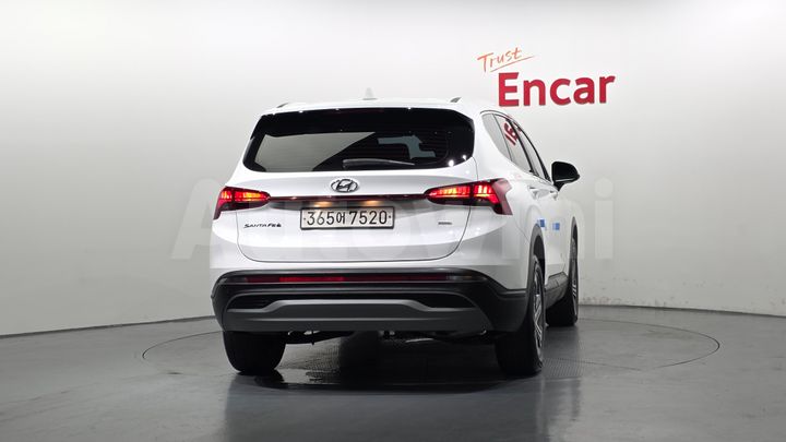 Hyundai SantaFe 2022 — 4