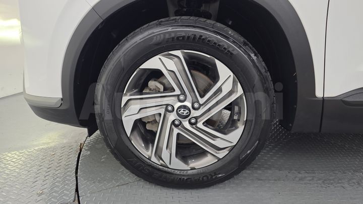 Hyundai SantaFe 2022 — 5