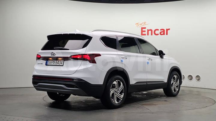 Hyundai SantaFe 2022 — 2