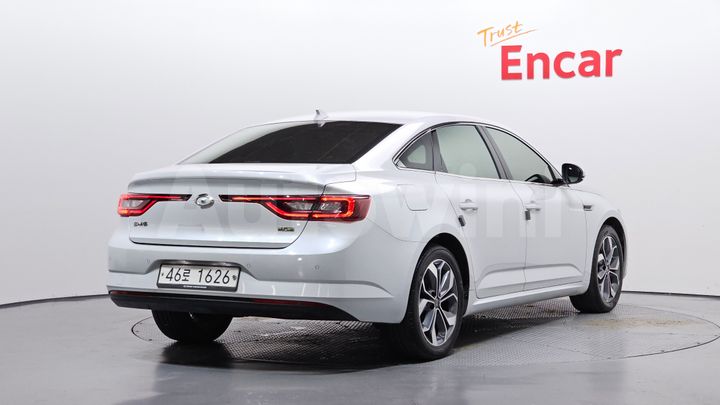 Renault SM6 2019 — 2