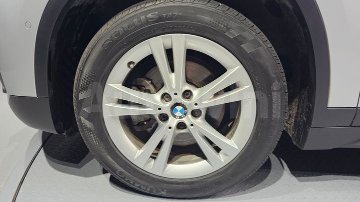 BMW X1 2016 — 5
